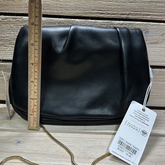 Urban Expressions Black Fleur Vegan Crossbody Purse with Gold Tone Chain - Picture 14 of 14